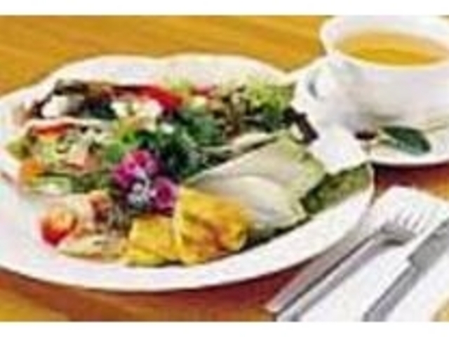 スパイスとして、ハーブをふんだんに使用_ペニーレーン