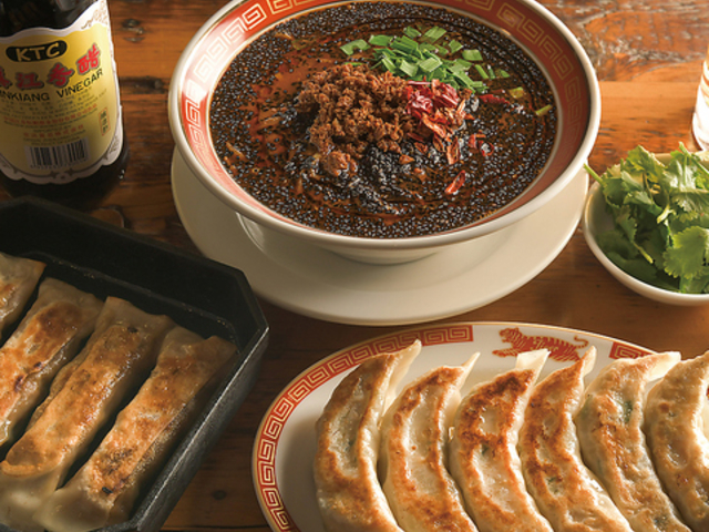 紅虎餃子房 UNY coure 静岡の写真1