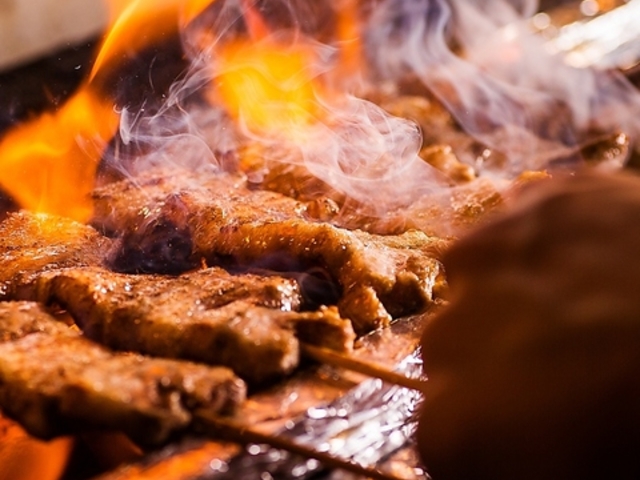 焼鳥ダイニング鈴木二号店の写真1