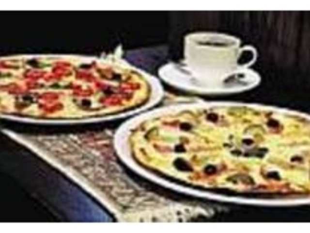 ジャズを聴きながら自家製ピザとコーヒーを_COFFEE&JAZU BUD