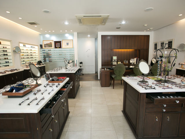 グラスファクトリー神戸店の写真1