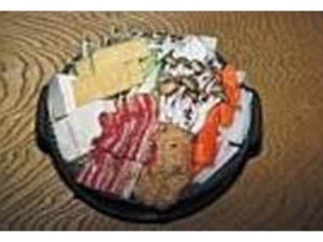 自家製のだしとつみれが美味『ちゃんこ鍋』_花のや