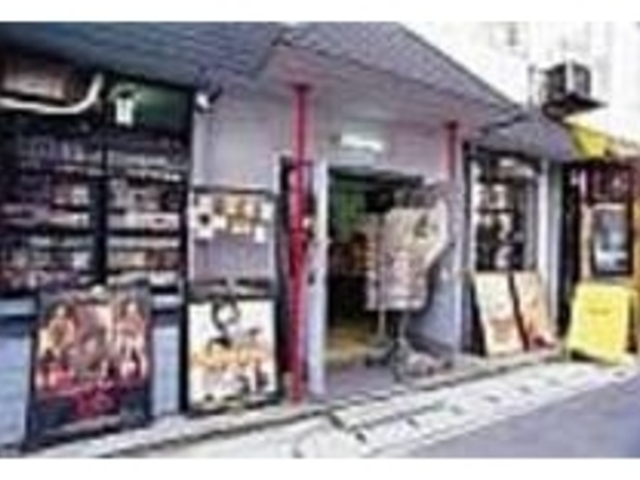 アイテムを選ぶ店のセンスが伝わってくる_ONE WAY
