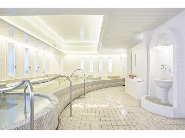 女性専用フロアの
天然温泉【神乃湯温泉】地下1004mから湧出_神戸サウナ&スパ