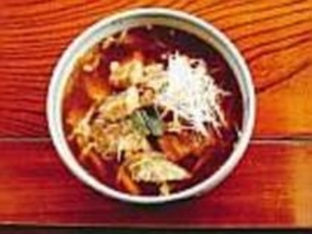 とにかく肉のボリュームには誰もがびっくり_大龍