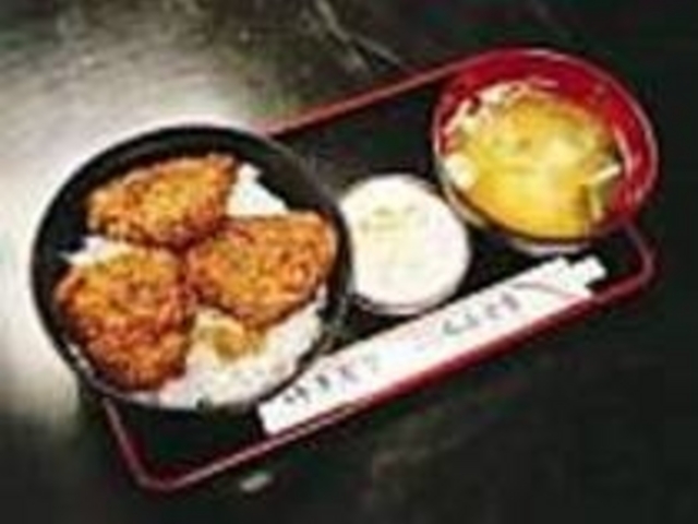 じんわりおいしいヒレソースカツ丼_柏屋食堂
