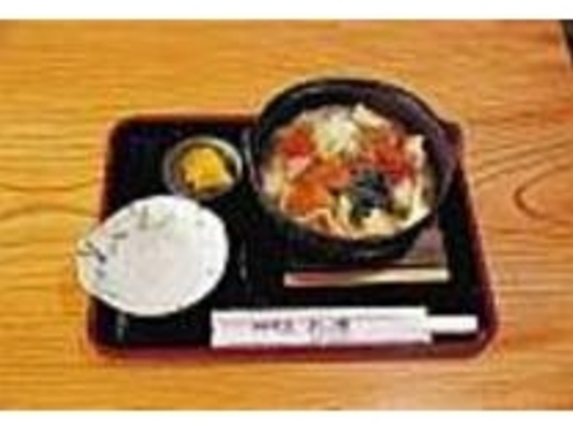 野菜から出る自然の甘みがおいしいほうとう_和食屋 あい膳