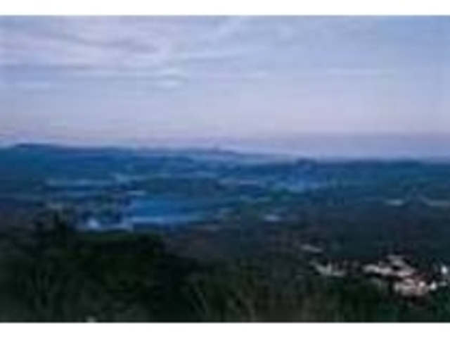 北に朝鮮半島、南に九州を望む天然の公園_上見坂公園