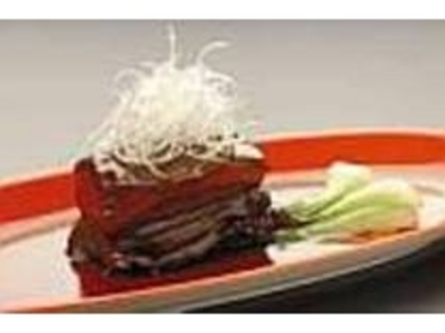 三日がかりの豚角煮は口の中でとろけそう_中国創作料理 Asian de china