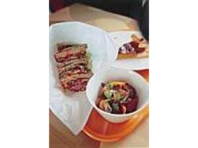 デリ類は100gから味わう事ができる_BOAC・Basic of airway cafe