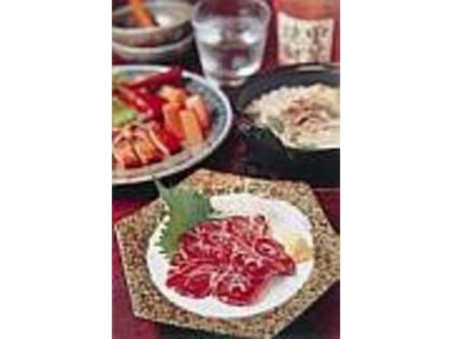 焼酎の香りを活かすように厳選されたつまみ_座○楽