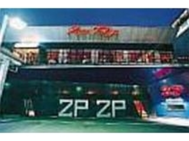 国内外の一流アーティストを楽しめる_Zepp Tokyo