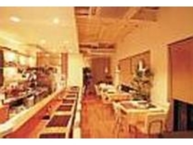 静かに飲んで食べられる大人の店として好評_びすとろ 大処屋