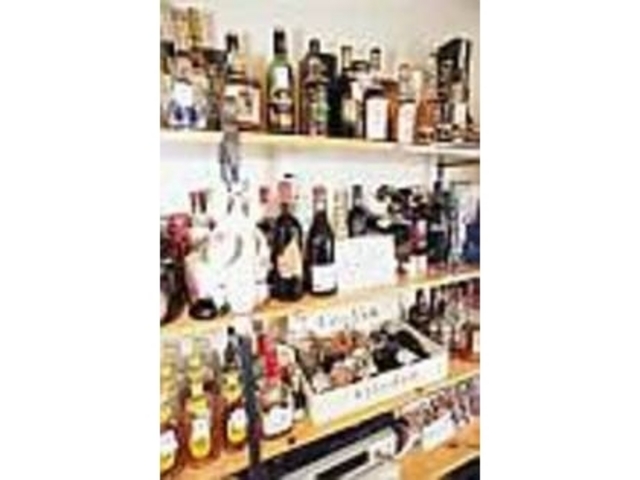 夜はたくさんのお酒とともに過ごしたい_イタリアンレストラン&バー S-P-S