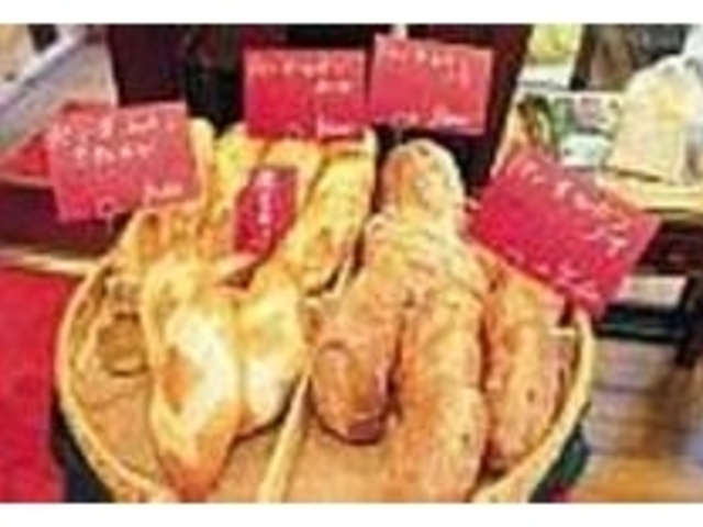 オリジナルのパンは、こんなに豊富_Pain Cafe エクラタン