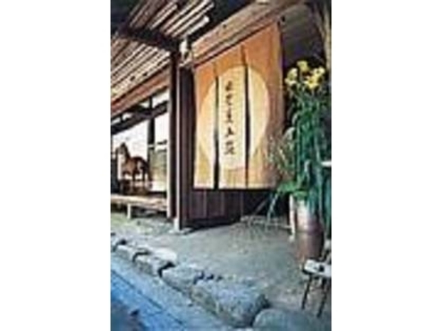風情も漂い、どこか懐かしい雰囲気_日登美山荘