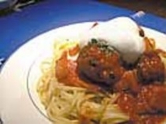 『プラチナポークミートボールのパスタ』_バードランドカフェ