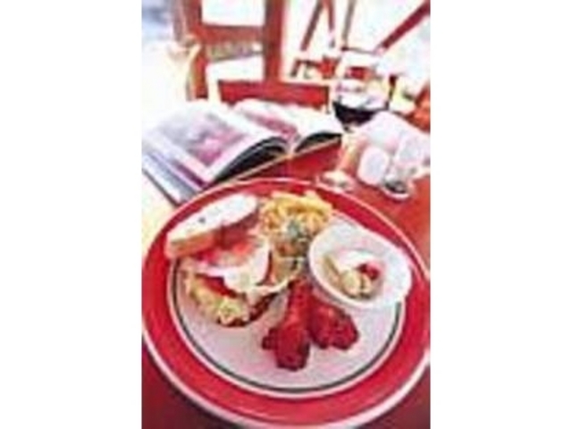 高原野菜や生ハムを使用したプレートランチ_ブリナータ