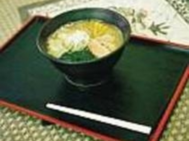 鴨のスープは、肌にいいコラーゲンが豊富_なる鴨