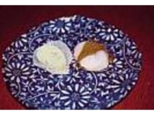 春の定番、『うぐいす餅』と『道明寺』_菓子処 たむら
