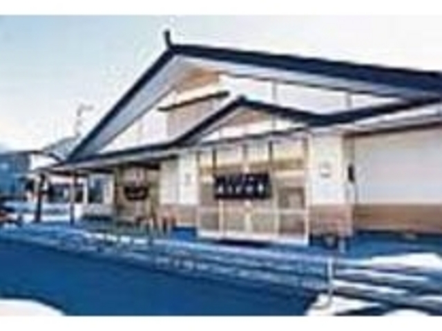 大きな屋根が目印の「そば道場あらかわ亭」_そば道場あらかわ亭