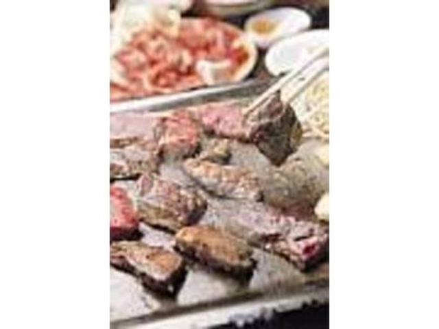 どっしりと厚くて旨味たっぷりの豊後牛_うしず食堂