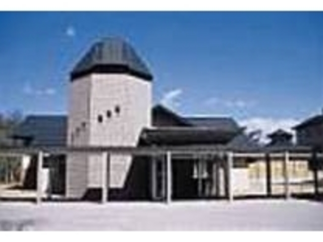 2002年に完成した天文台施設だ_休暇村磐梯高原天文台