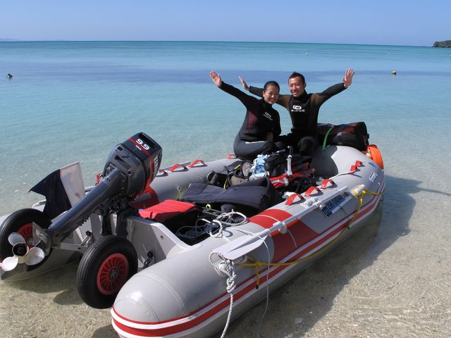 リーフボートでポイントまで数分!(一部ツアーを除く)_スローダイブ石垣島