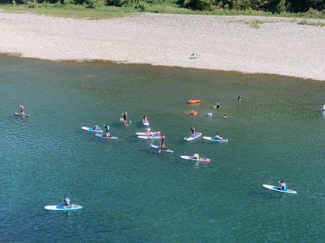 流れの穏やかな流域です_フリーク