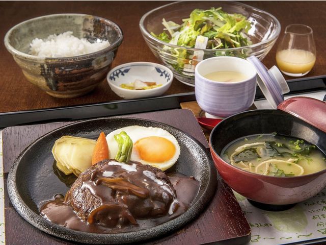 伊万里牛ハンバーグ御膳_唐津 網元の宿 汐湯凪の音