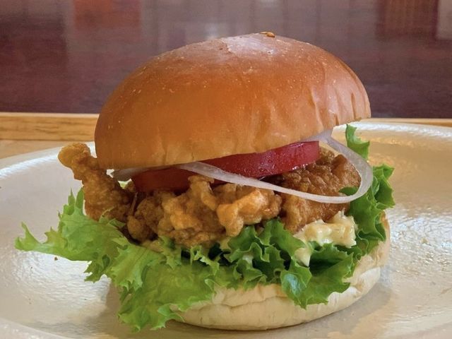 ご当地たぬきバーガー_澤善幸せ体験館