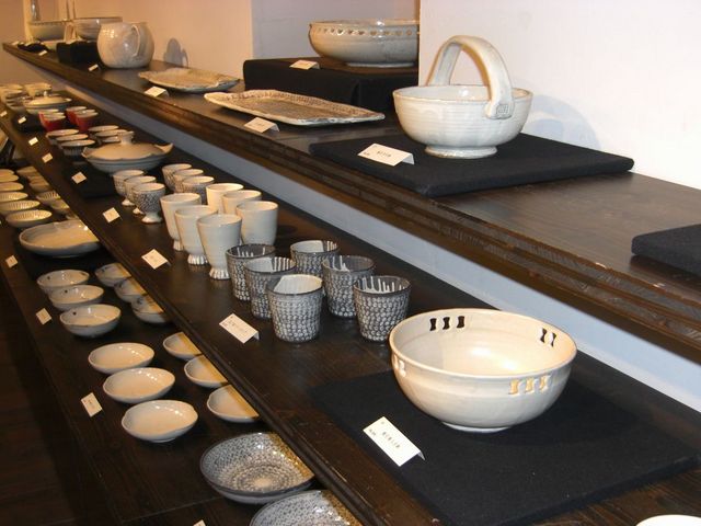 作品の展示、個展会場です_風の窯
