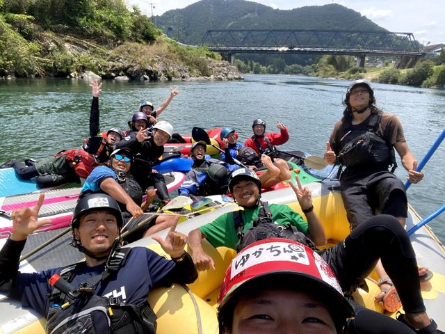 長良川で一番川で遊ぶ!頼れるスタッフたち_アースシップ
