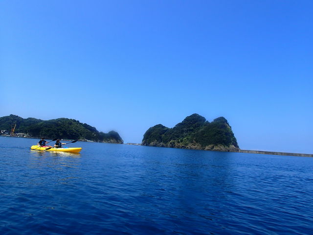 陸では感じる事のない自由な気分になれます♪_西伊豆・田子カヤックセンターSeaFan〜シーファン〜