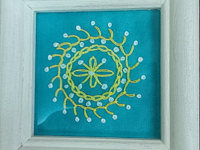 刺繍体験でミニ額作り_アトリエS造形教室