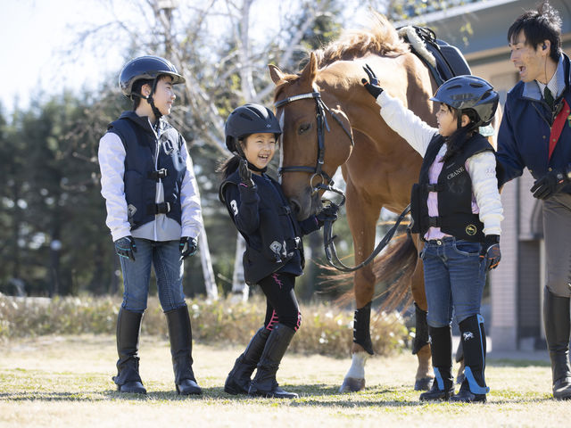 小学校1年生からOK!_乗馬クラブクレイン茨城
