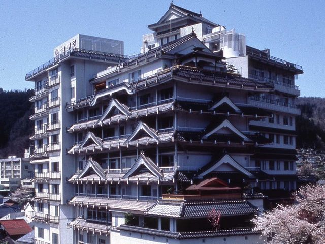 湯村温泉 朝野家