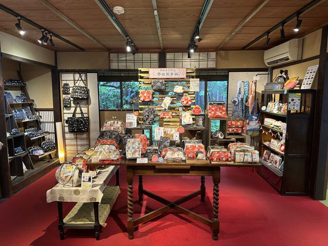 がま口の専門店AYANOKOJI岡崎本店