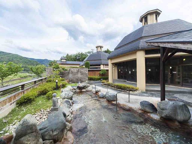 四季折々の自然を満喫。_シルク温泉