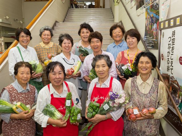 愛情野菜の皆さん_武雄温泉物産館