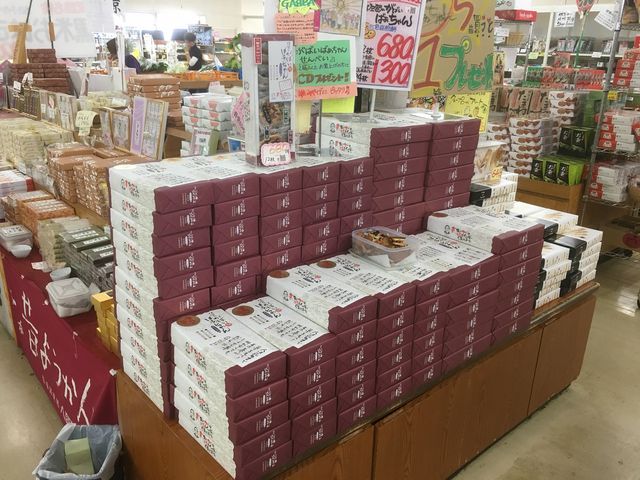 お土産売り場_武雄温泉物産館