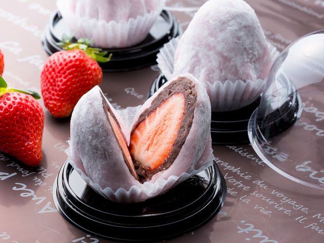 期間限定;いちご大福(1月から4月)_武雄温泉物産館