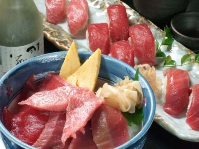 御食事処 大漁市場 清水すし横丁の写真1