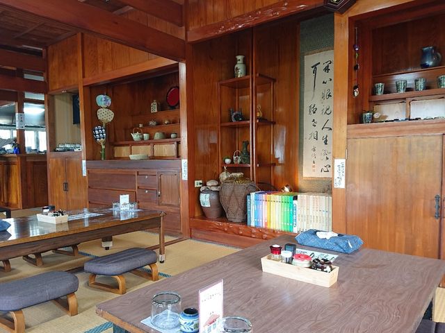 那覇そば処 たからまちがー