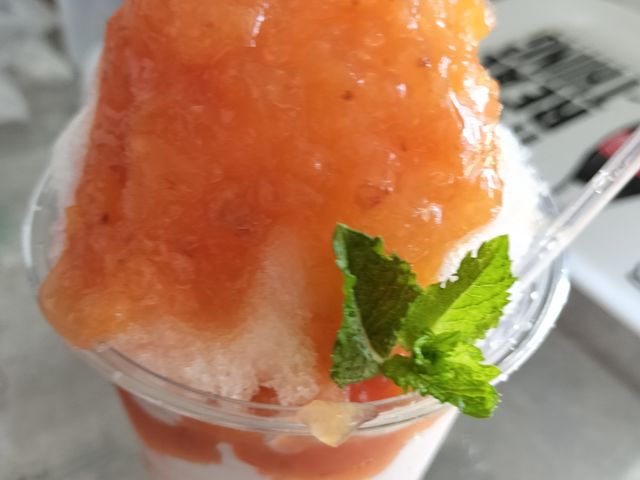 南アルプスはフルーツ王国。季節折々のフルーツソースで召しあがれ。_Sachi Blueberry Farm