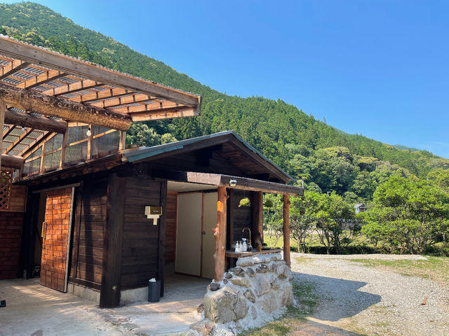 多目的トイレを完備しています!
様々な方に安心してご利用いただけます!_椿谷自然体験村