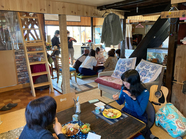 LongHills Eco Guesthouse and Cafe