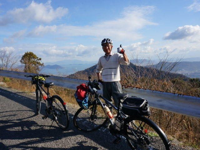 瀬戸内海と讃岐平野を展望出来ます!電動アシスト自転車で楽に山散歩出来ます!_ゲストハウスイーハトーブ