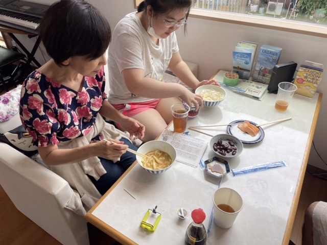 釜玉 生醤油 ザル かけ ぶっかけ 堪能できます!_ゲストハウスイーハトーブ