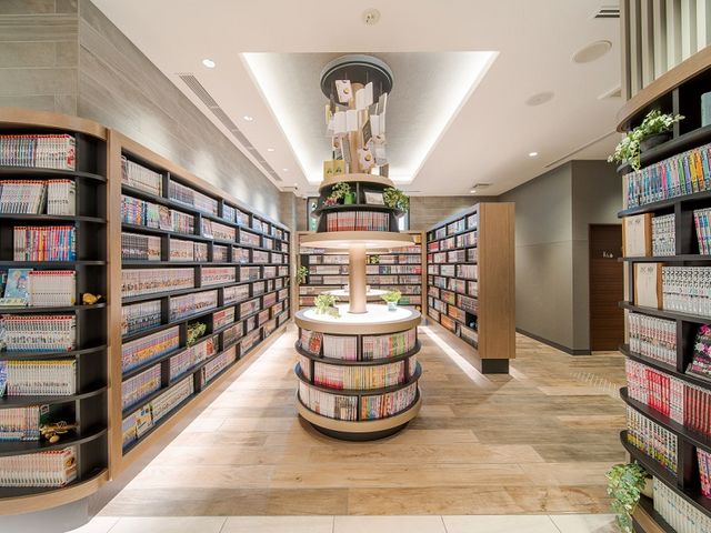 クインテッサホテル大阪心斎橋Comic&Books
